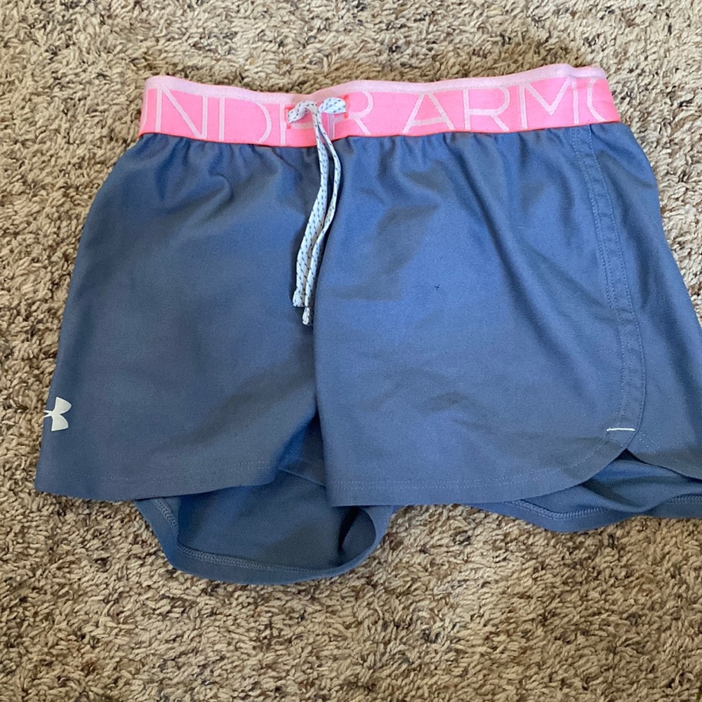 Bundle of under armour shorts